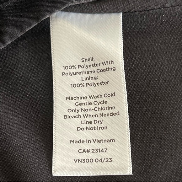 Talbots Vegan Leather Mini Skirt Women’s Size 8 Casual Black Soft - Picture 7 of 7